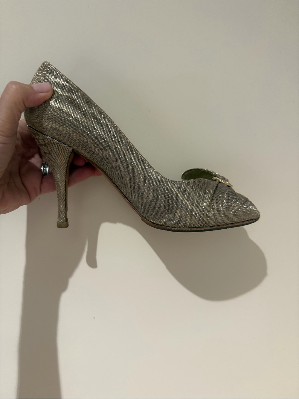 Stuart Weitzman Gold Pointed-Toe Stiletto Pump - Picture 4 of 4